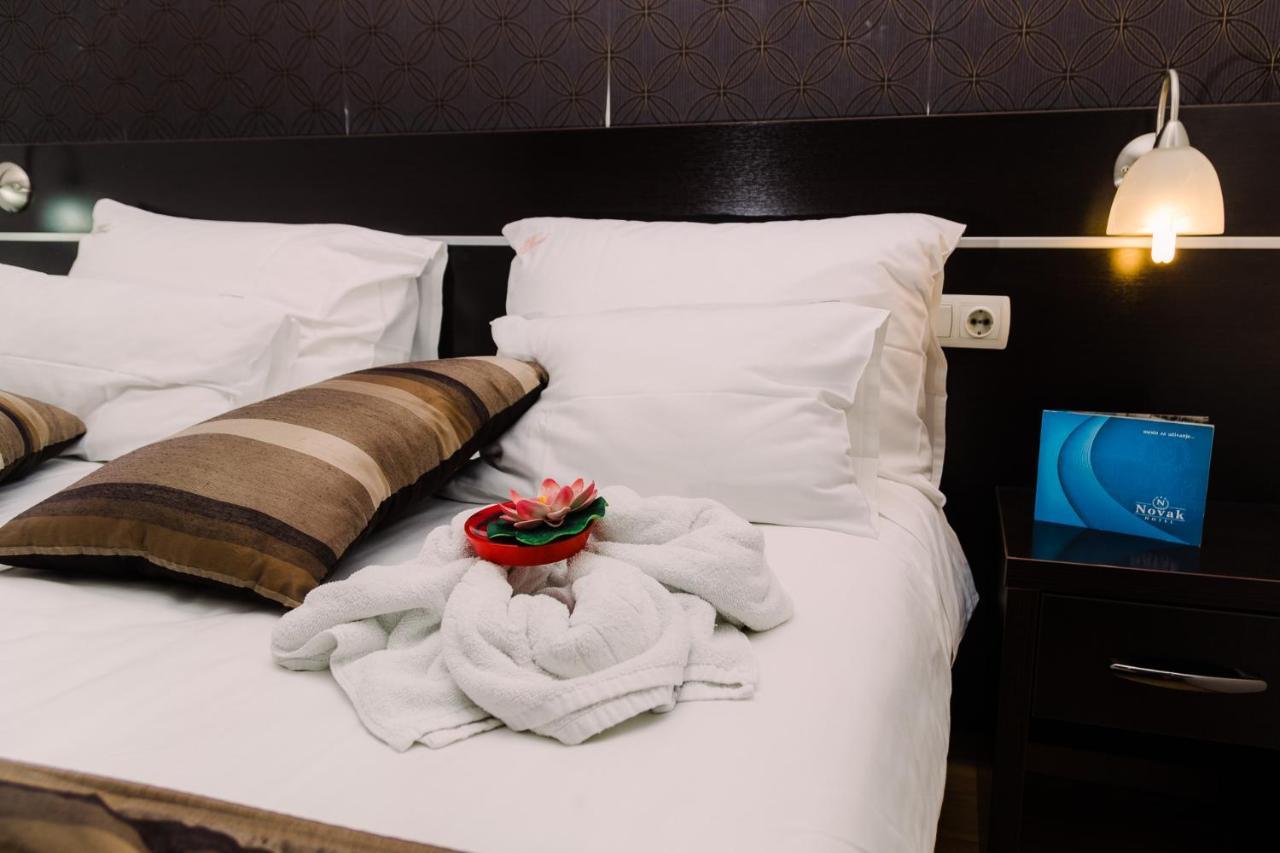 Hotel Novak Zvornik Bagian luar foto