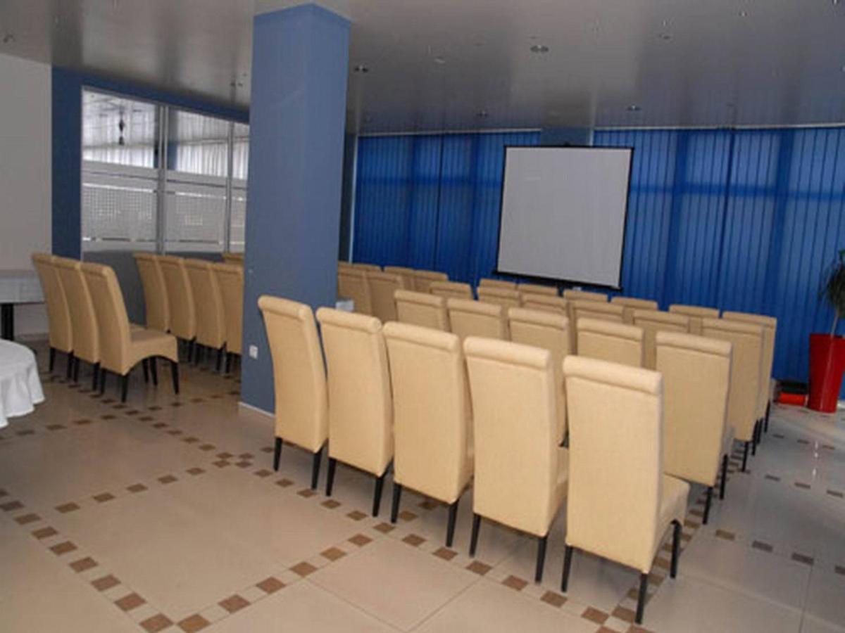 Hotel Novak Zvornik Bagian luar foto
