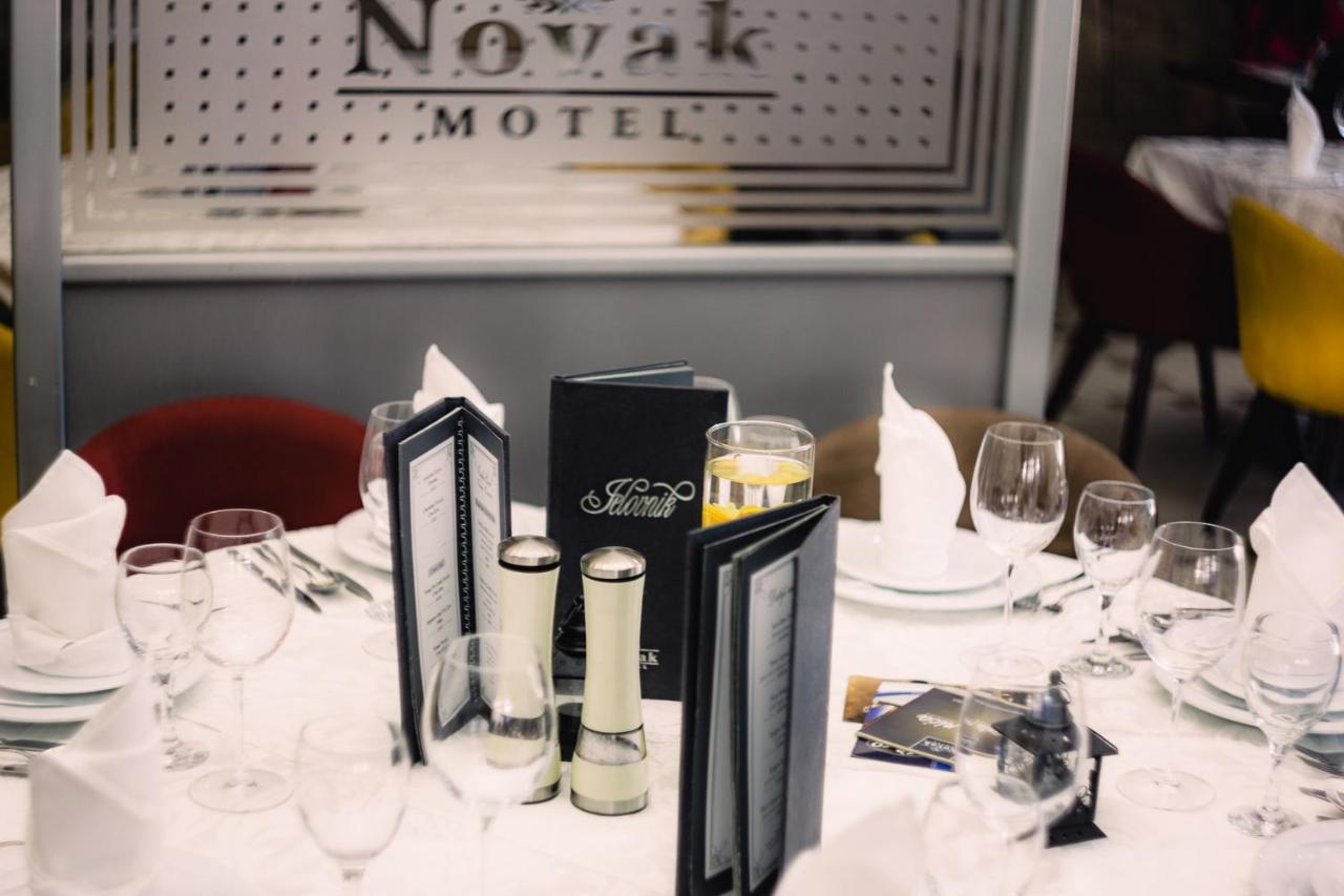 Hotel Novak Zvornik Bagian luar foto