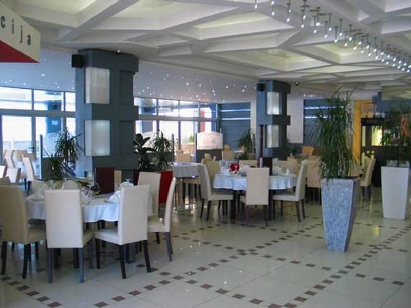 Hotel Novak Zvornik Bagian luar foto